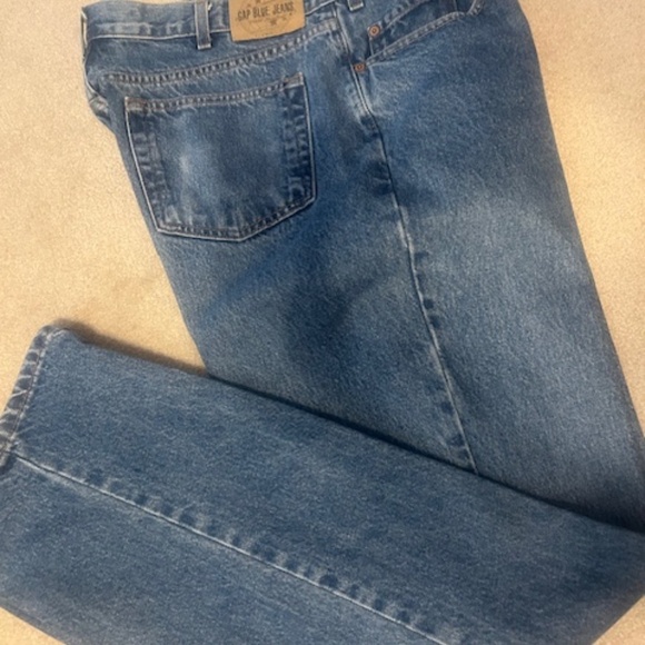 Gap Relaxed Fit Men's Jeans - Picture 2 of 3